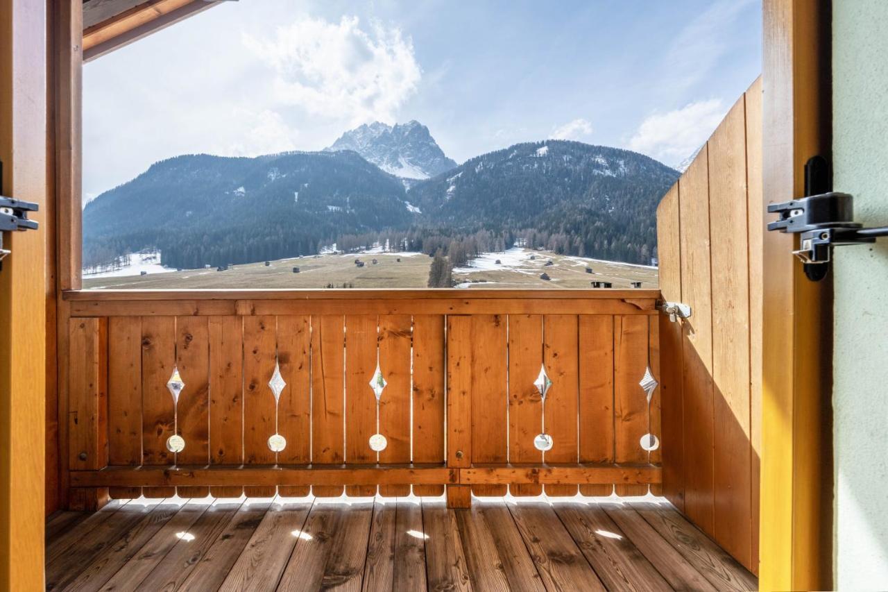 Manuel'S App Watschinger - Enzian Apartment Sexten Bagian luar foto